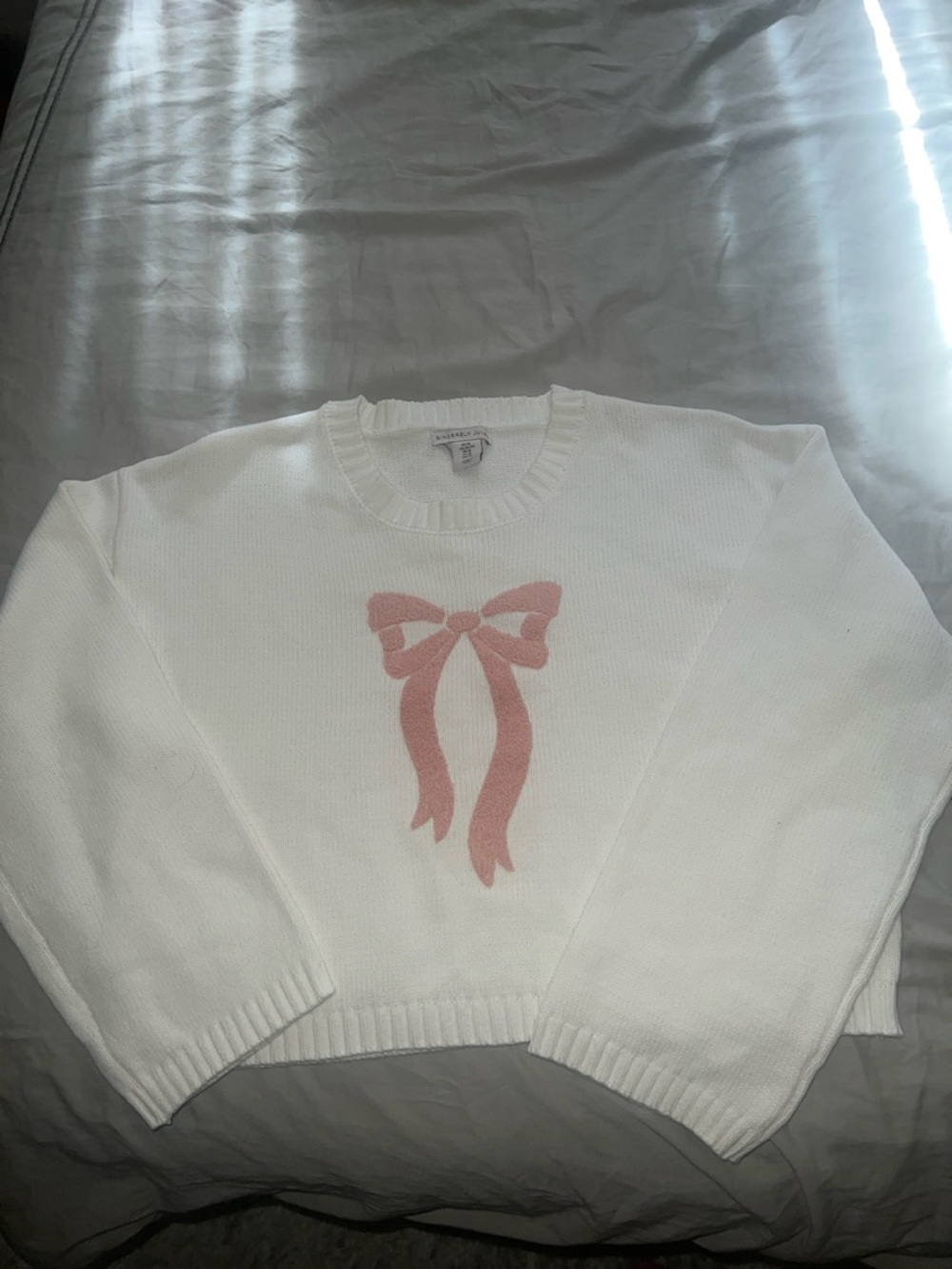 Sincerely Jules White Crewneck Sweater with Pink Bow